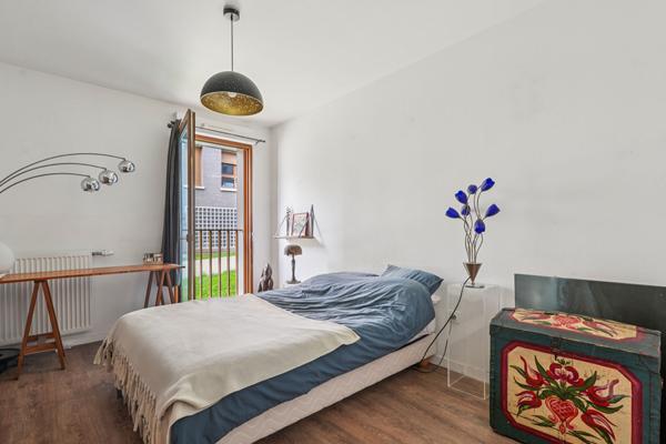 A VENDRE - APPARTEMENT 37m² - ROMAINVILLE