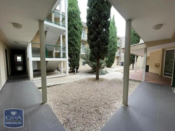 Appartement à louer 1 pièce 18.15m² Nîmes (30900)