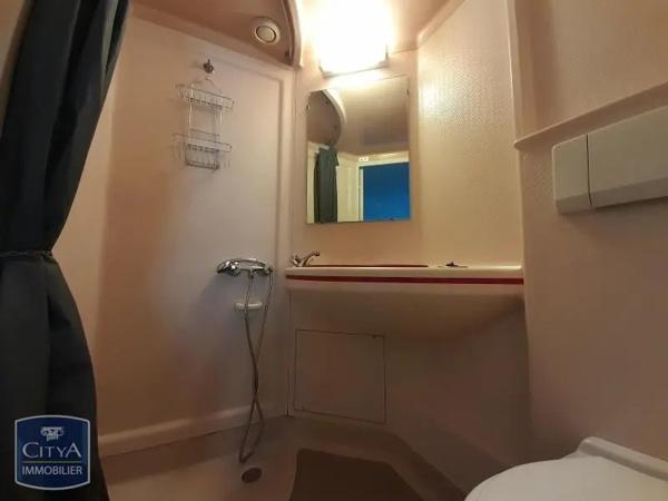 Appartement à louer 1 pièce 18.15m² Nîmes (30900)