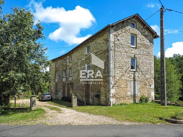 Moulin 558 m² - 3 salles de réception, île 3000m²