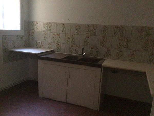 Lot de deux appartements centre Castillonnès.