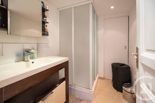 Maison à vendre  5 pièces - 144 m2 BORMES LES MIMOSAS - 83