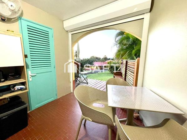 A vendre Studio cosy meublé à deux pas de la mer