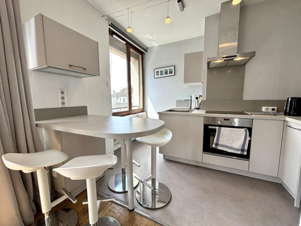 ANNECY - F2 meublé 55m²