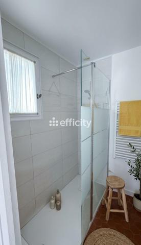 Maison
         4 pièces
        - 81 m² Bien prestige 699 295 € *