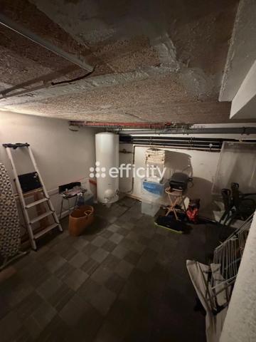 Maison
         4 pièces
        - 81 m² Bien prestige 699 295 € *