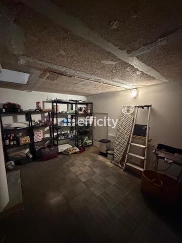 Maison
         4 pièces
        - 81 m² Bien prestige 699 295 € *