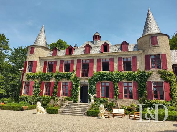 Château du 18ème TARN – Rénovation récente – Calme absolu et vue dégagée
