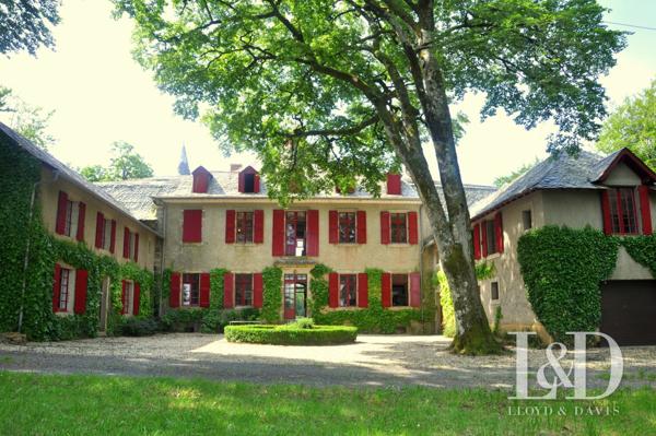 Château du 18ème TARN – Rénovation récente – Calme absolu et vue dégagée