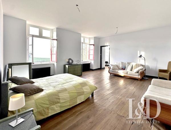 Château du 18ème TARN – Rénovation récente – Calme absolu et vue dégagée