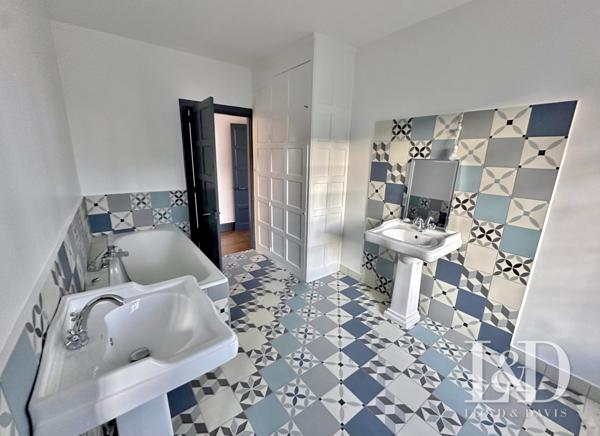 Château du 18ème TARN – Rénovation récente – Calme absolu et vue dégagée