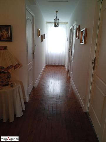 Maison à VARENNES-SUR-ALLIER, 03150 - 11 pièces 311m²