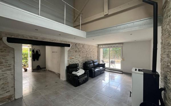 Maison à vendre    4 pièces •  Saint-Vincent-de-Paul