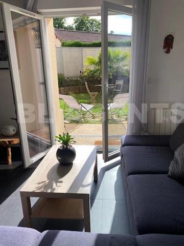 F2 en duplex avec jardin, cadre verdoyant !