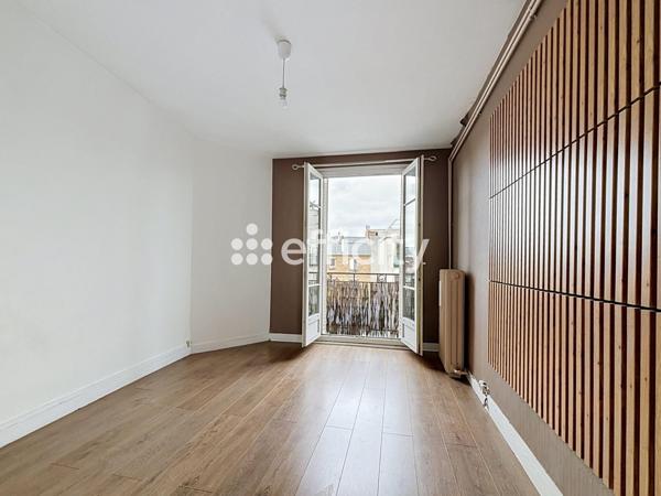 Appartement
         2 pièces
        - 37 m² Exclusivité 289 000 € *