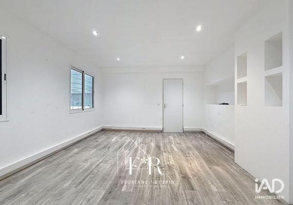 Location murs commerciaux  300 m² Althen-des-Paluds