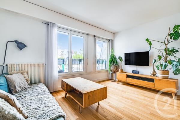 Appartement F4 à vendre  4 pièces - 71,86 m 2   PARIS  - 75015