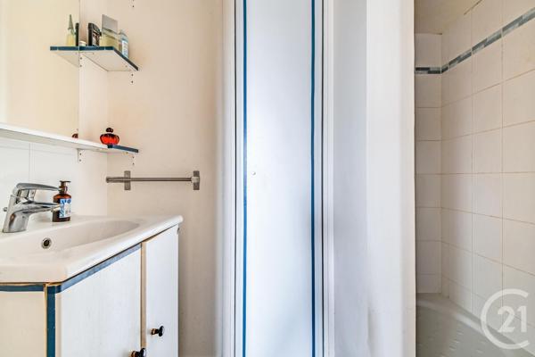 Appartement F4 à vendre  4 pièces - 71,86 m 2   PARIS  - 75015