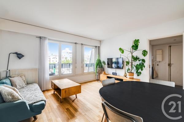 Appartement F4 à vendre  4 pièces - 71,86 m 2   PARIS  - 75015