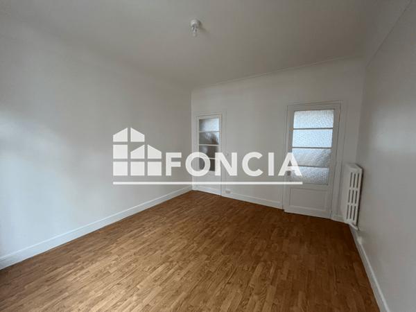 Location Appartement 2 pièces 60.27 m² - 1 RUE PARMENTIER Tours 37000