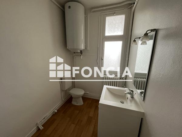 Location Appartement 2 pièces 60.27 m² - 1 RUE PARMENTIER Tours 37000