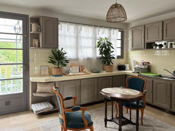 Maison de famille 5 chambres, avec jardin - Fétilly