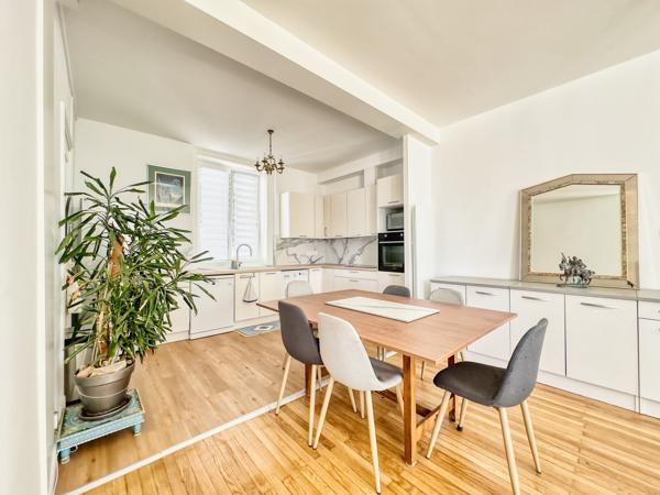 Appartement dans Neuville-sur-Saône