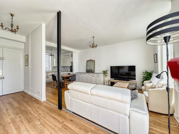 Appartement dans Neuville-sur-Saône