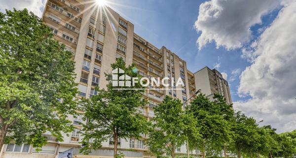À vendre Studio 27.54 m² - Rosny-sous-bois 93110