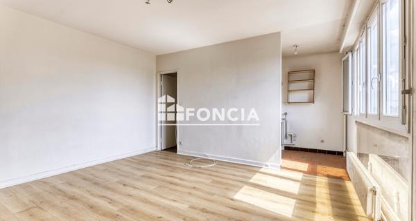 À vendre Studio 27.54 m² - Rosny-sous-bois 93110