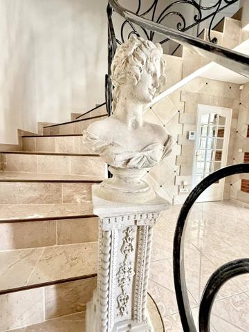 Villa d’exception de 230 m² avec piscine