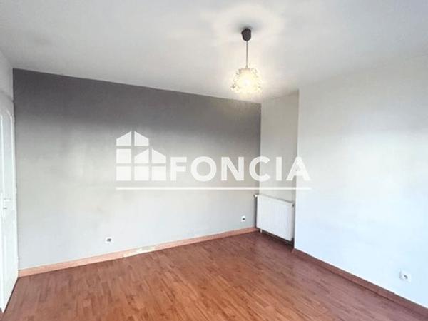 Location Appartement 2 pièces 54 m² - 23 RUE MARENGO Saint Etienne 42000