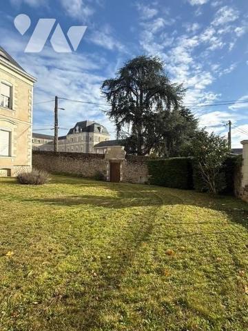 ANGERS CHU MAISON/IMMEUBLE AVEC FORT POTENTIEL