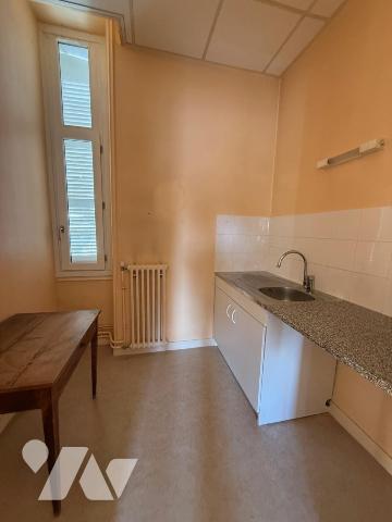 ANGERS CHU MAISON/IMMEUBLE AVEC FORT POTENTIEL