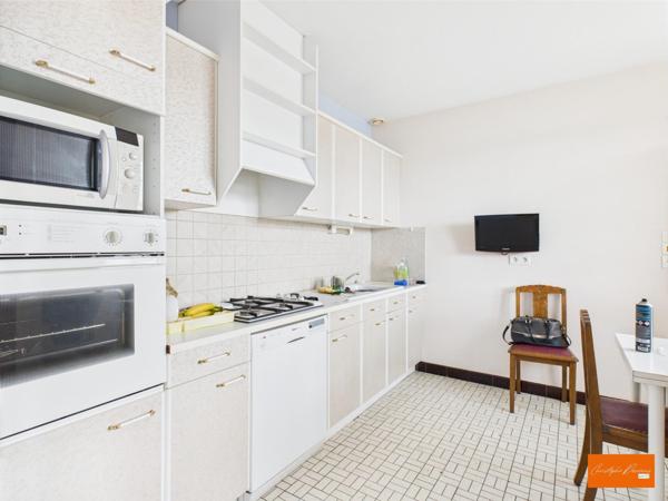 Charmant pavillon de 100 m² avec sous-sol total à Saint-Georges-Buttavent