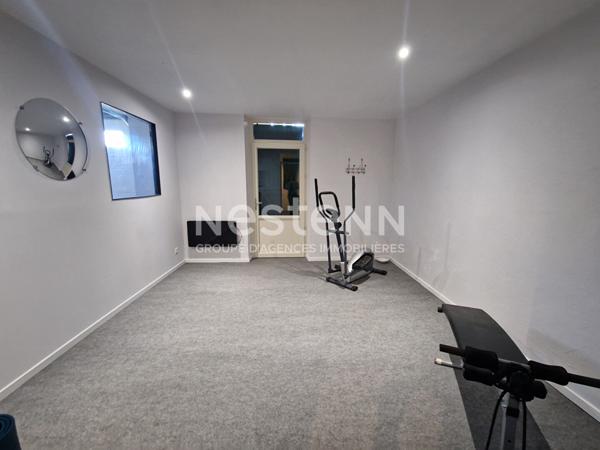 Maison rénovée à Nontron, beau jardin de 1000 m2 et piscine