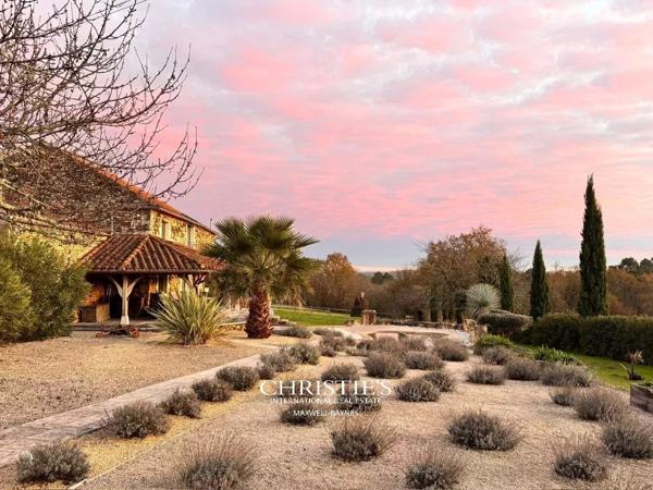 Propriété d’Exception et son écurie entre Lot et Dordogne