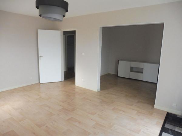 Appartement La Chaussee Saint Victor 4 pièce(s) 81 m2