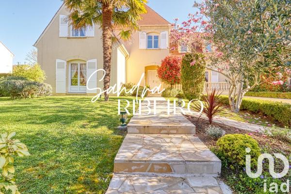 Maison à vendre 8 pièces 220 m² Saint-Prix