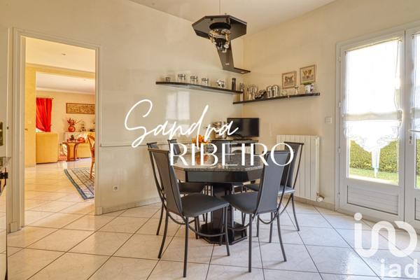 Maison à vendre 8 pièces 220 m² Saint-Prix