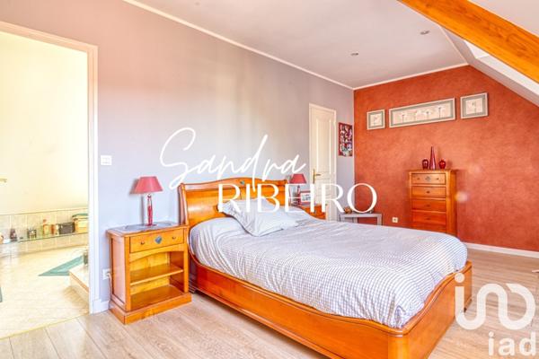Maison à vendre 8 pièces 220 m² Saint-Prix