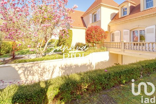 Maison à vendre 8 pièces 220 m² Saint-Prix