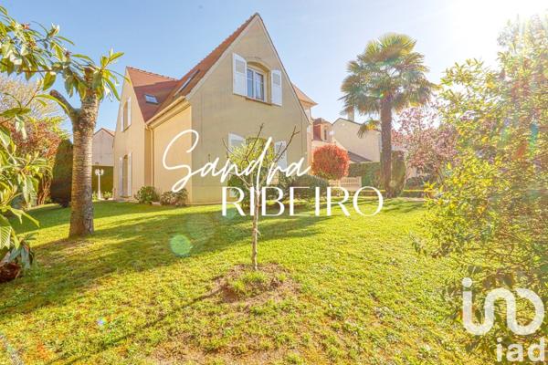 Maison à vendre 8 pièces 220 m² Saint-Prix