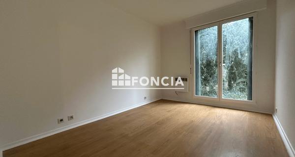 Location Appartement 3 pièces 68.83 m² - Chatou 78400