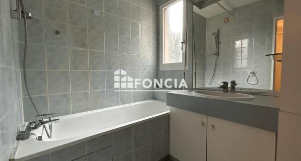 Location Appartement 3 pièces 68.83 m² - Chatou 78400