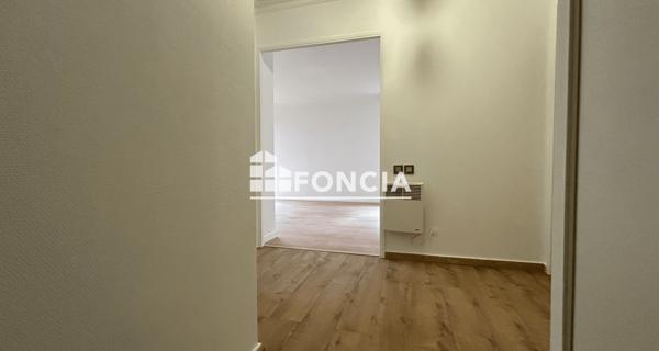 Location Appartement 3 pièces 68.83 m² - Chatou 78400