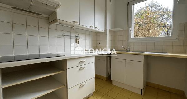 Location Appartement 3 pièces 68.83 m² - Chatou 78400