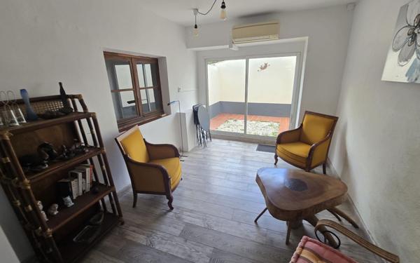 Maison à louer    5 pièces •  Saint-Nazaire-d'Aude