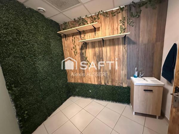 DROIT AU BAIL CHESSY LOCAL 61 M2