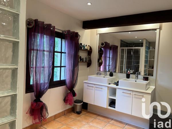 House for sale 6 rooms 277 m² Montjean